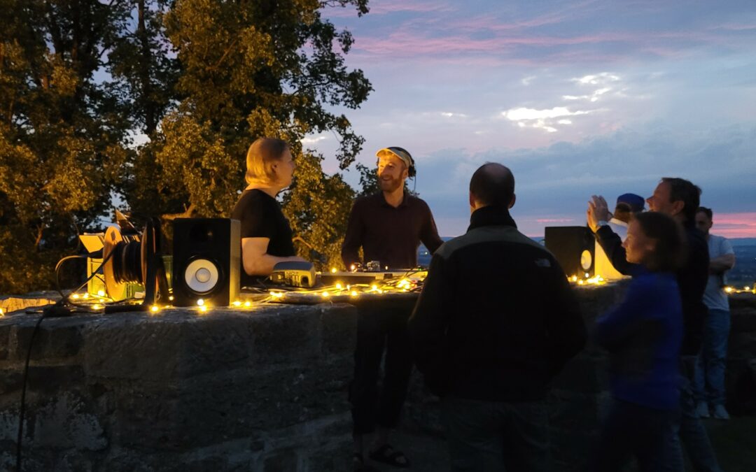 Sundowner schafft neue Erlebnisse auf der Burg